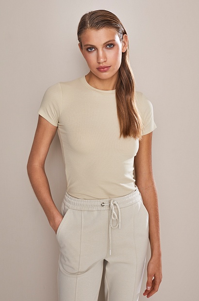 61764-2 Футболка женская - WINTER 2021-2022