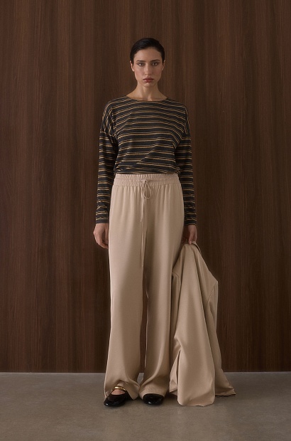 56498-1 Лонгслив женский  WINTER 2023-2024